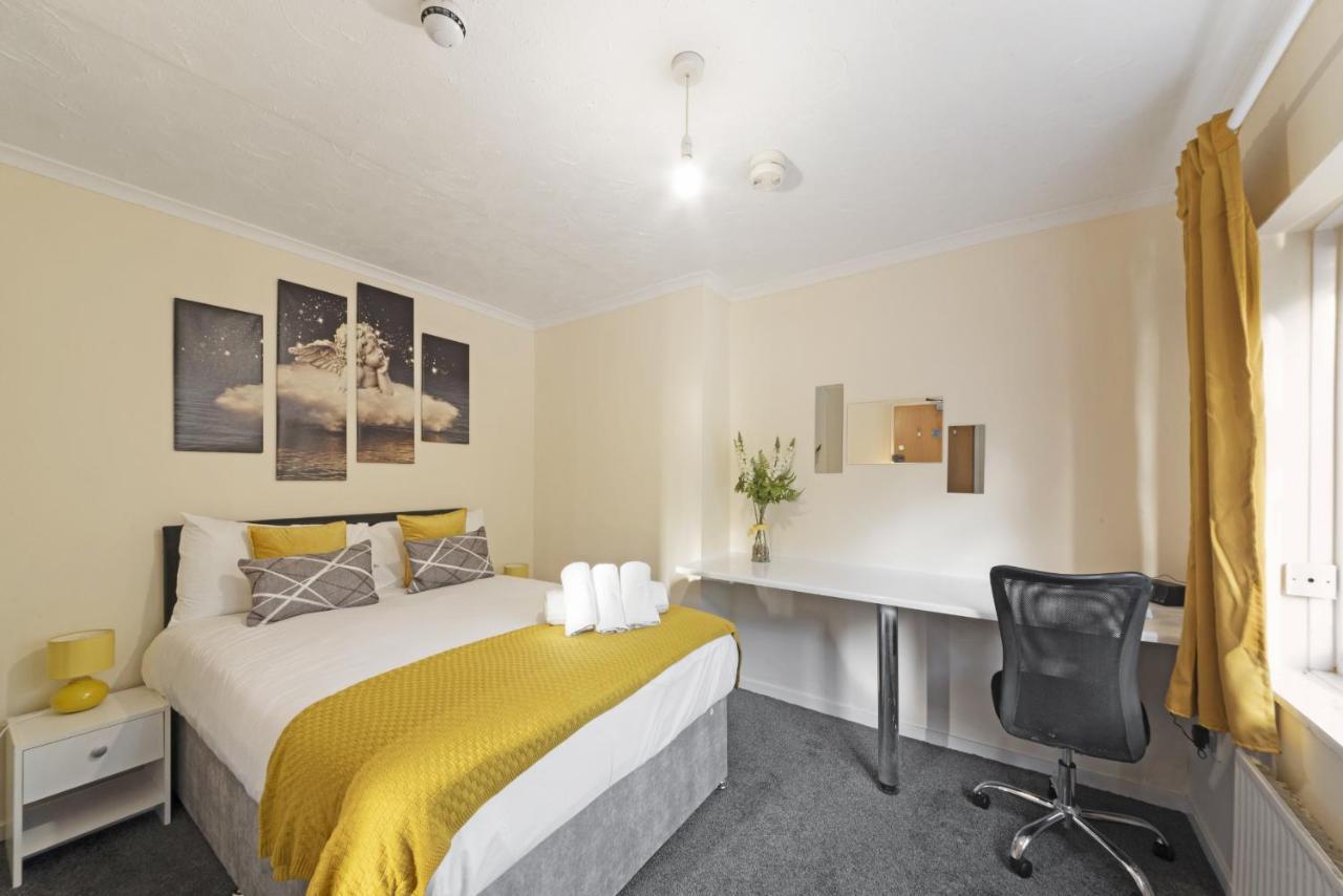 K Suites - Deerswood Avenue Hatfield  Exterior foto